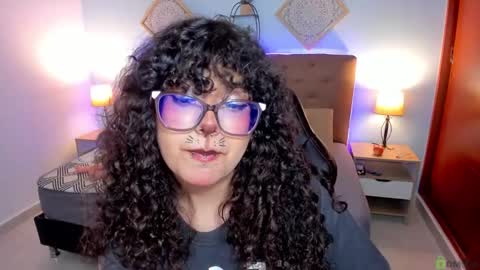 Liily online show from September 2025 09:05:01 PM