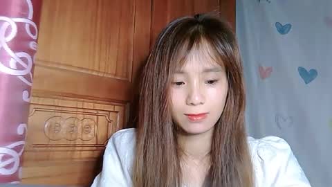 _lily0_ online show from July 2026 01:12:01 AM