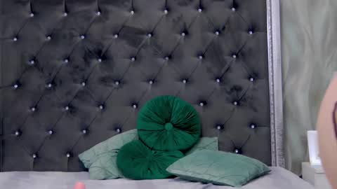 Snapshot of _lissa_ann_ chatting on February 2025 08:53:02 PM Lisa online show from February 2025 08:53:02 PM