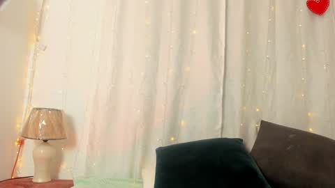 Ivy 3 online show from February 2025 11:49:01 PM