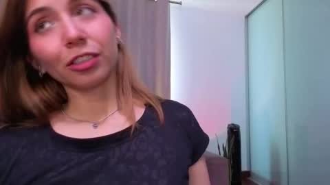 Snapshot of _littlesammy chatting on December 2025 07:01:02 PM Sammy online show from December 2025 07:01:02 PM