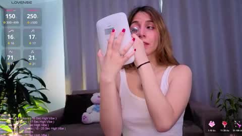 Snapshot of _littlesammy chatting on February 2026 06:24:02 PM Sammy online show from February 2026 06:24:02 PM