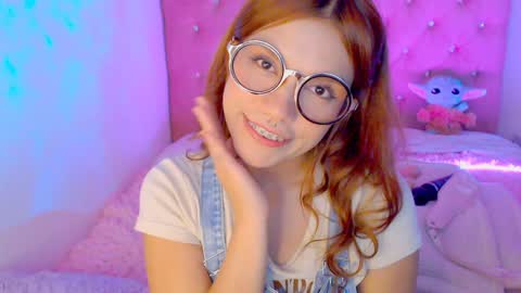 Sofia 3 online show from December 2024 02:02:01 AM
