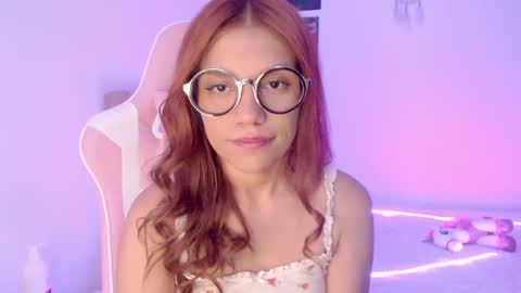 Sofia 3 online show from March 2025 04:57:02 PM