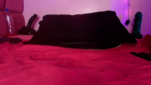 Lorrayne online show from January 2025 05:59:01 PM