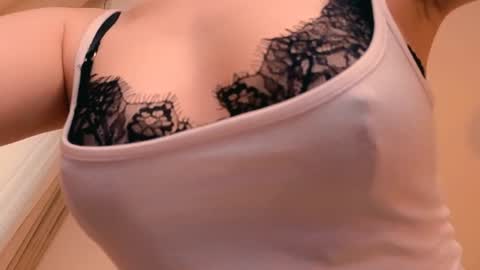 Snapshot of _loveliness_ chatting on July 2026 03:12:02 PM Amanda mandy online show from July 2026 03:12:02 PM