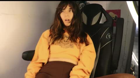 Lucy online show from February 2026 03:26:01 AM