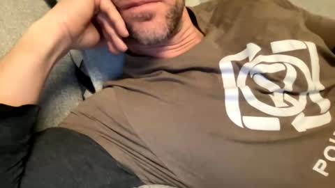 Snapshot of _lululeo_ chatting on December 2025 12:07:02 AM _lululeo_ online show from December 2025 12:07:02 AM