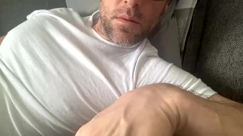 Snapshot of _lululeo_ chatting on April 2026 09:09:01 PM _lululeo_ online show from April 2026 09:09:01 PM