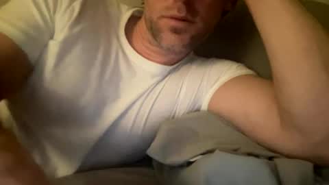 Snapshot of _lululeo_ chatting on April 2026 04:05:02 AM _lululeo_ online show from April 2026 04:05:02 AM
