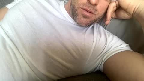 Snapshot of _lululeo_ chatting on April 2026 07:49:01 PM _lululeo_ online show from April 2026 07:49:01 PM