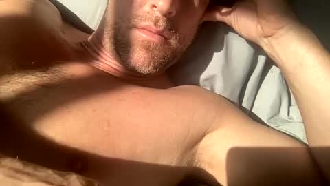 Snapshot of _lululeo_ chatting on May 2026 01:03:01 AM _lululeo_ online show from May 2026 01:03:01 AM