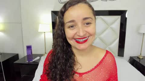  luna  sweet  online show from January 2025 03:27:02 AM