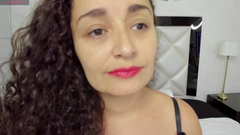  luna  sweet  online show from February 2025 06:46:01 AM