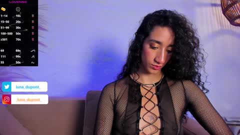 Snapshot of _luna_dupont_ chatting on December 2024 03:23:01 PM Luna online show from December 2024 03:23:01 PM