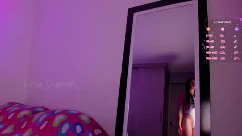 Snapshot of _luna_dupont_ chatting on September 2025 08:09:01 PM Luna online show from September 2025 08:09:01 PM