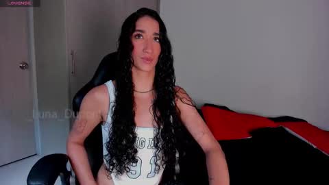 Snapshot of _luna_dupont_ chatting on November 2025 08:10:01 PM Luna online show from November 2025 08:10:01 PM