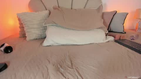 _luuciana_ online show from June 2026 05:12:01 AM