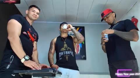 Snapshot of _luxury_23 chatting on January 2025 02:36:01 PM STIVEN online show from January 2025 02:36:01 PM