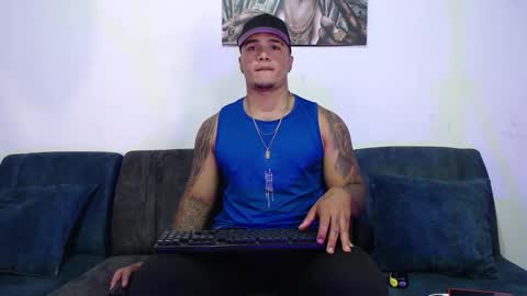 Snapshot of _luxury_23 chatting on September 2025 03:17:02 AM STIVEN online show from September 2025 03:17:02 AM