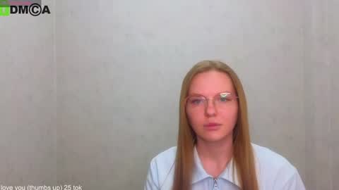 Snapshot of _lysafeta_ chatting on June 2026 01:46:01 PM Welcome guys Pleasure to see you all here My name is Lysafeta and MichaelaTip menu is active Private is open online show from June 2026 01:46:01 PM
