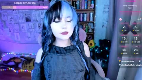 Mia online show from April 2026 05:36:01 PM