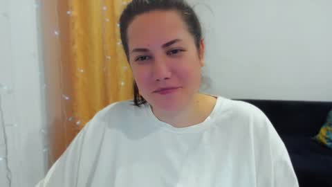Snapshot of _madalexa_ chatting on June 2026 09:06:01 PM Alexa online show from June 2026 09:06:01 PM