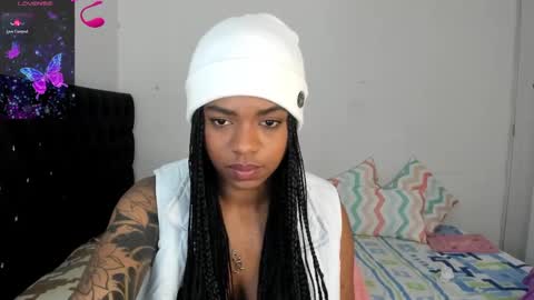 Snapshot of _marcela_22 chatting on March 2025 12:16:01 PM MARCELA online show from March 2025 12:16:01 PM