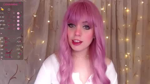 Snapshot of _marcelline_ chatting on December 2024 08:28:01 AM Kira online show from December 2024 08:28:01 AM