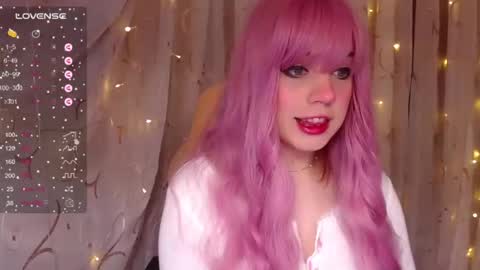 Snapshot of _marcelline_ chatting on January 2025 08:09:02 AM Kira online show from January 2025 08:09:02 AM