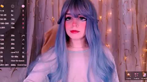 Snapshot of _marcelline_ chatting on November 2025 08:24:01 AM Kira online show from November 2025 08:24:01 AM