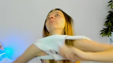 Scarlett online show from March 2026 09:26:02 AM