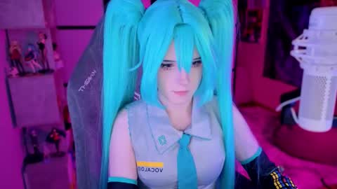 Mariko online show from September 2025 03:24:01 PM