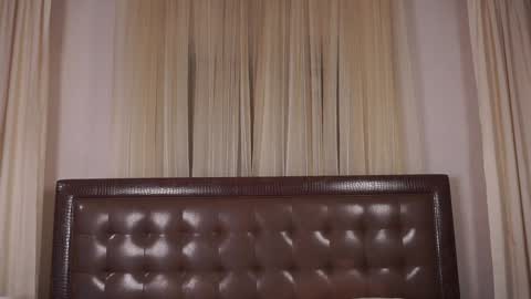 Snapshot of _marvelous_time_ chatting on December 2024 12:01:01 AM Gwen online show from December 2024 12:01:01 AM