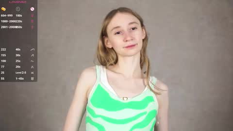 Snapshot of _marvelous_time_ chatting on September 2025 03:06:02 AM Gwen online show from September 2025 03:06:02 AM