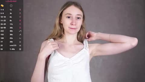 Snapshot of _marvelous_time_ chatting on September 2025 02:22:02 AM Gwen online show from September 2025 02:22:02 AM