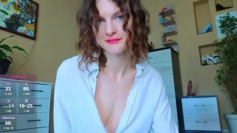 Sophia online show from May 2026 03:02:01 AM