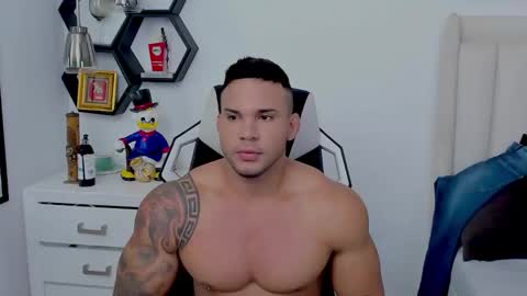 Snapshot of _matthew_santos_ chatting on December 2024 10:31:01 PM _matthew_santos_ online show from December 2024 10:31:01 PM