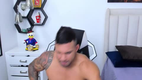 Snapshot of _matthew_santos_ chatting on February 2025 10:17:02 PM _matthew_santos_ online show from February 2025 10:17:02 PM