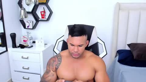 Snapshot of _matthew_santos_ chatting on February 2025 03:15:02 AM _matthew_santos_ online show from February 2025 03:15:02 AM