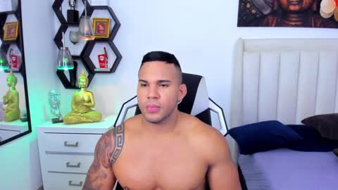 Snapshot of _matthew_santos_ chatting on September 2025 11:05:01 PM _matthew_santos_ online show from September 2025 11:05:01 PM