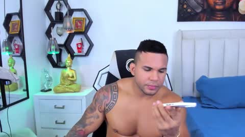 Snapshot of _matthew_santos_ chatting on September 2025 12:15:01 AM _matthew_santos_ online show from September 2025 12:15:01 AM