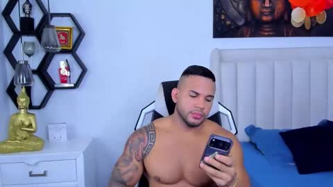 Snapshot of _matthew_santos_ chatting on November 2025 11:36:02 PM _matthew_santos_ online show from November 2025 11:36:02 PM