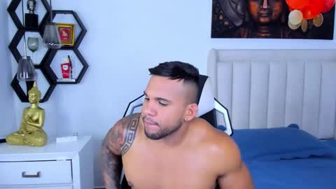 Snapshot of _matthew_santos_ chatting on November 2025 09:17:01 PM _matthew_santos_ online show from November 2025 09:17:01 PM