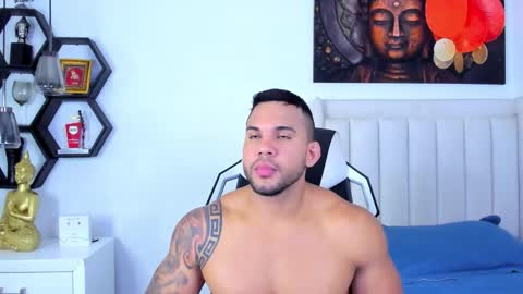 Snapshot of _matthew_santos_ chatting on November 2025 11:07:02 PM _matthew_santos_ online show from November 2025 11:07:02 PM