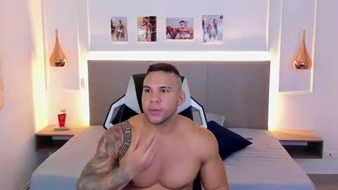 Snapshot of _matthew_santos_ chatting on June 2026 01:26:02 AM _matthew_santos_ online show from June 2026 01:26:02 AM