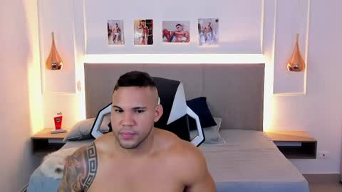 Snapshot of _matthew_santos_ chatting on June 2026 01:52:02 AM _matthew_santos_ online show from June 2026 01:52:02 AM