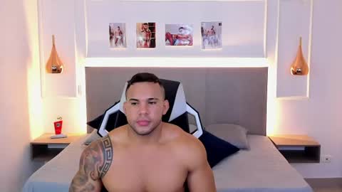 Snapshot of _matthew_santos_ chatting on June 2026 01:36:01 AM _matthew_santos_ online show from June 2026 01:36:01 AM
