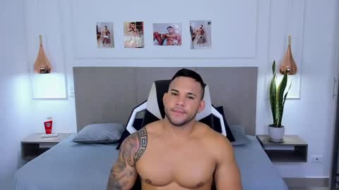 Snapshot of _matthew_santos_ chatting on July 2026 01:42:01 AM _matthew_santos_ online show from July 2026 01:42:01 AM