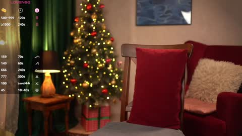 Lina online show from December 2024 12:30:02 PM